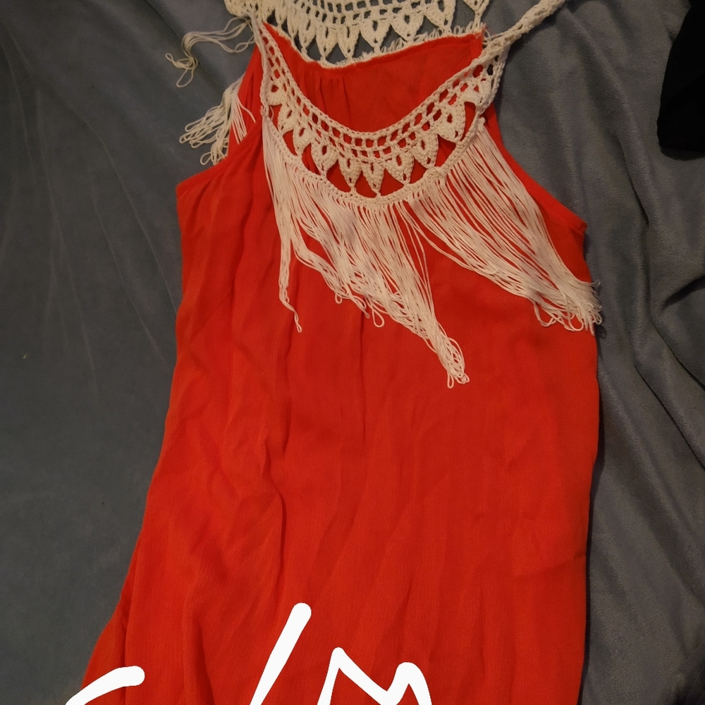 Clothes - Picture 5 of 16